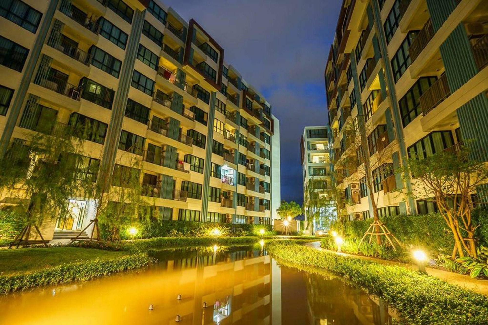 Centrio Nearby Central Phuket Exterior photo