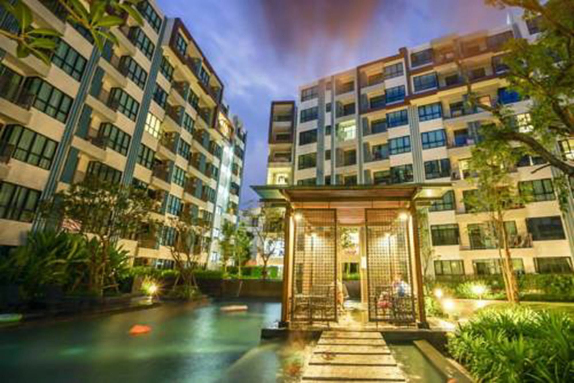 Centrio Nearby Central Phuket Exterior photo