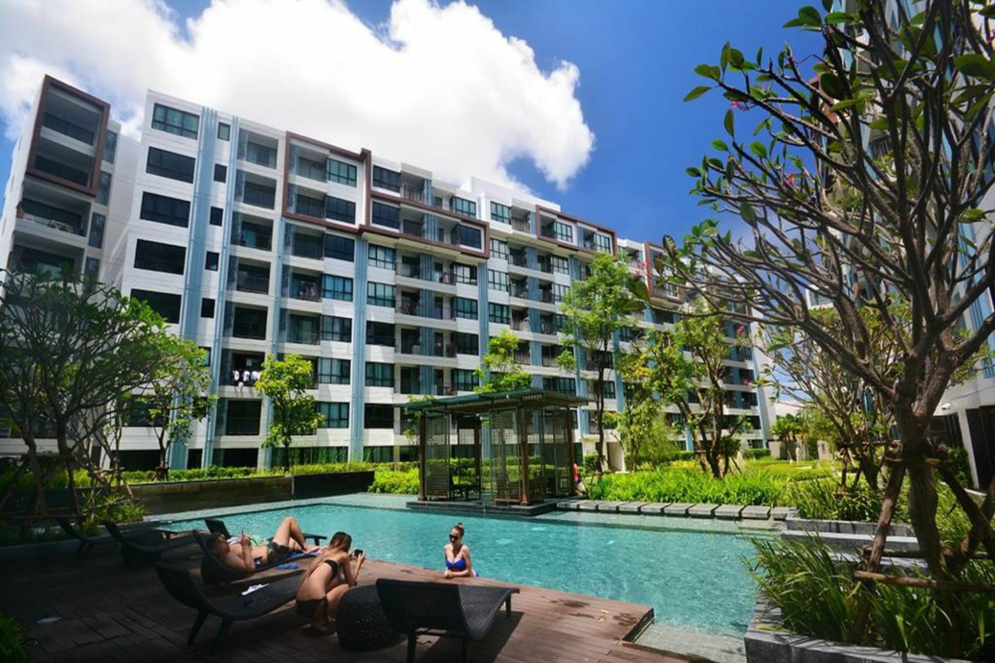 Centrio Nearby Central Phuket Exterior photo